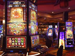 Visual interaktif yang memandu pengguna memahami proses transaksi pada platform digital rjslot88